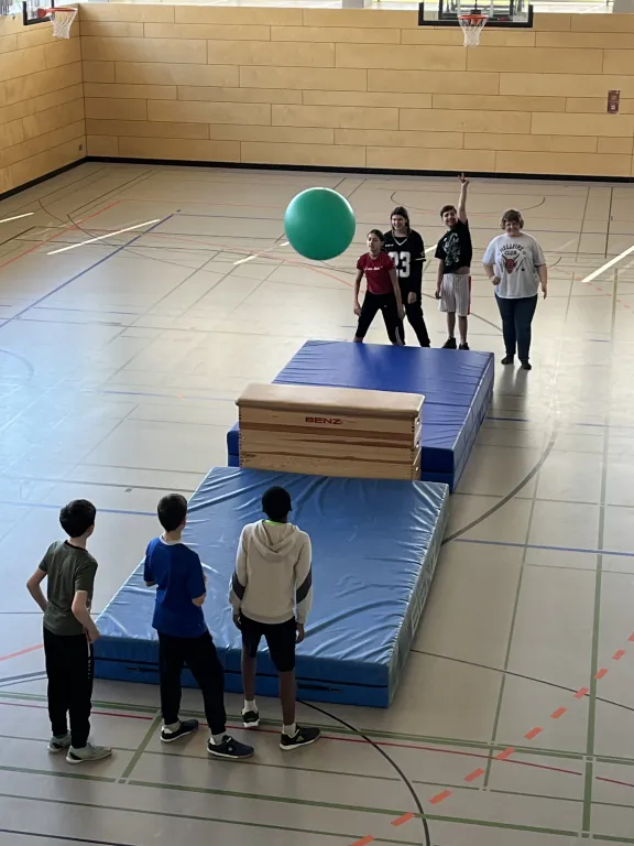 Riesen-Ping-Pong