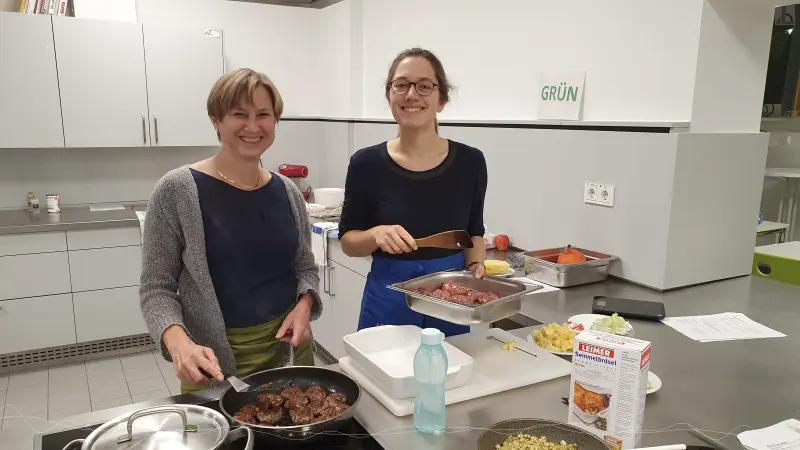 Wildhackfleischb�llchen-Spie�e