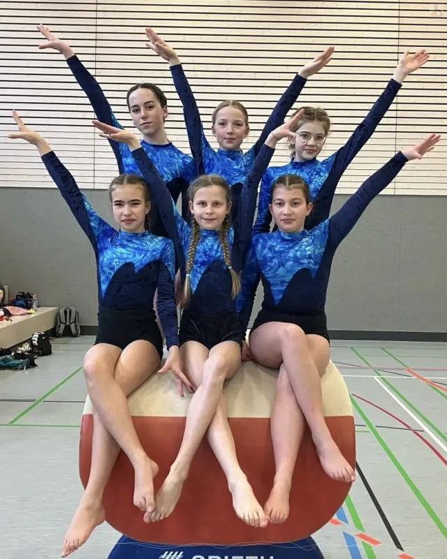 Hinten: Beatrice Vorrath, Emma Diebold, Lia Höfler, vorne: Sophia Konze, Sophia Voß, Sophia Rickert