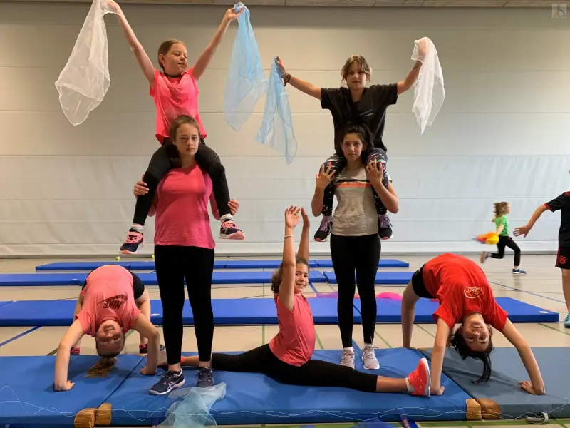 Pyramide M�dchen